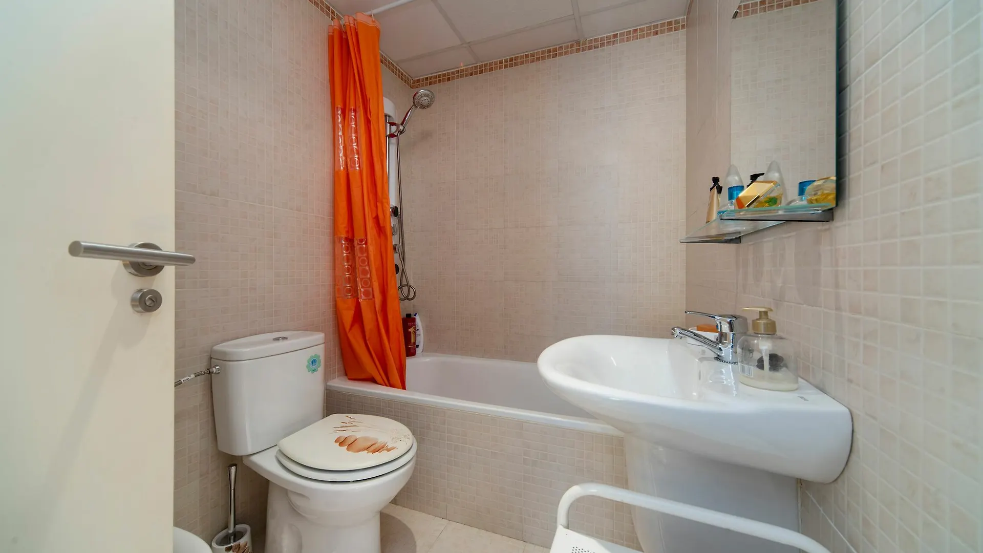 شقة Centrico Loft Junto Al Casco Historico مالقة