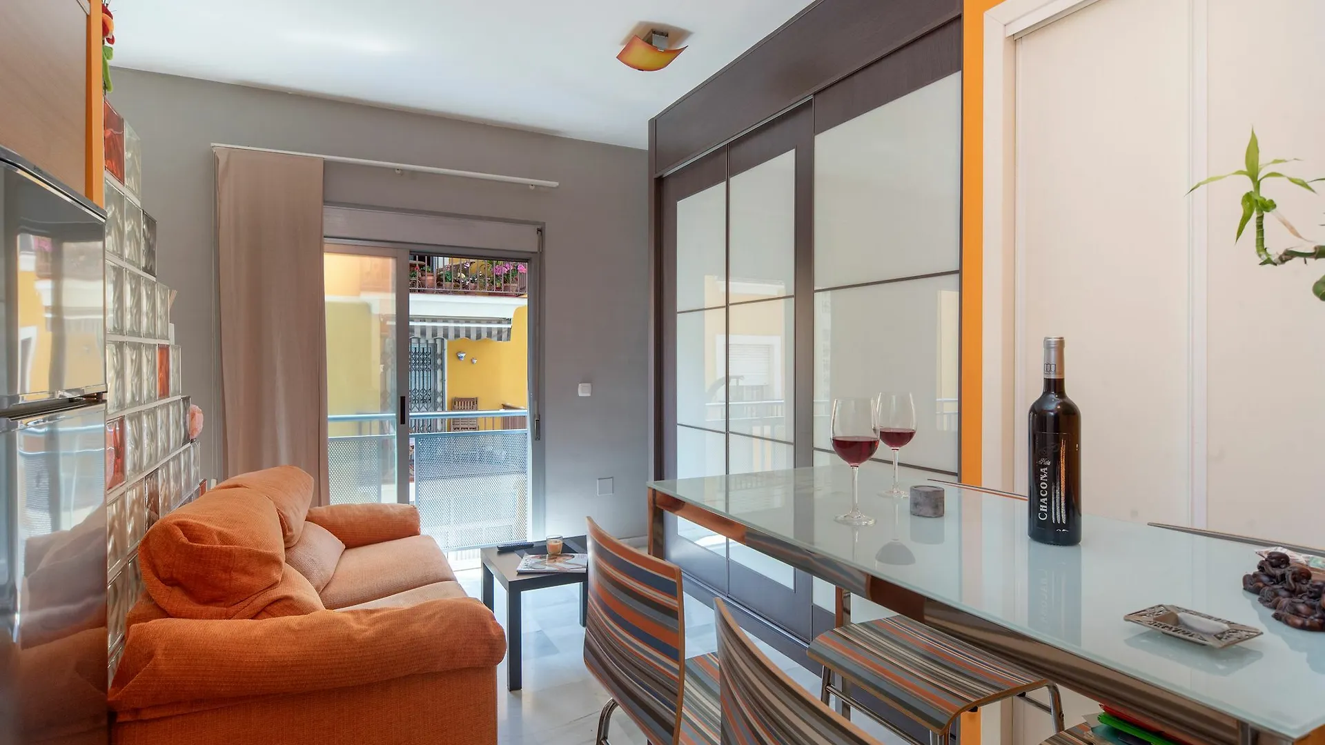 Centrico Loft Junto Al Casco Historico Apartment Malaga